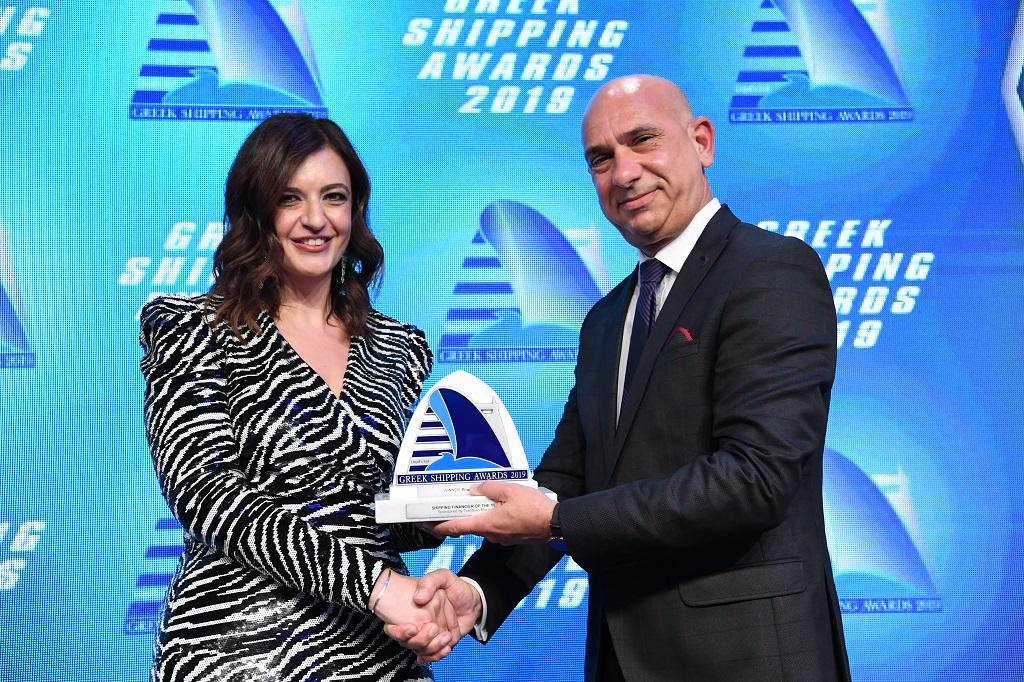 18. Shipping Financier DSC 1269