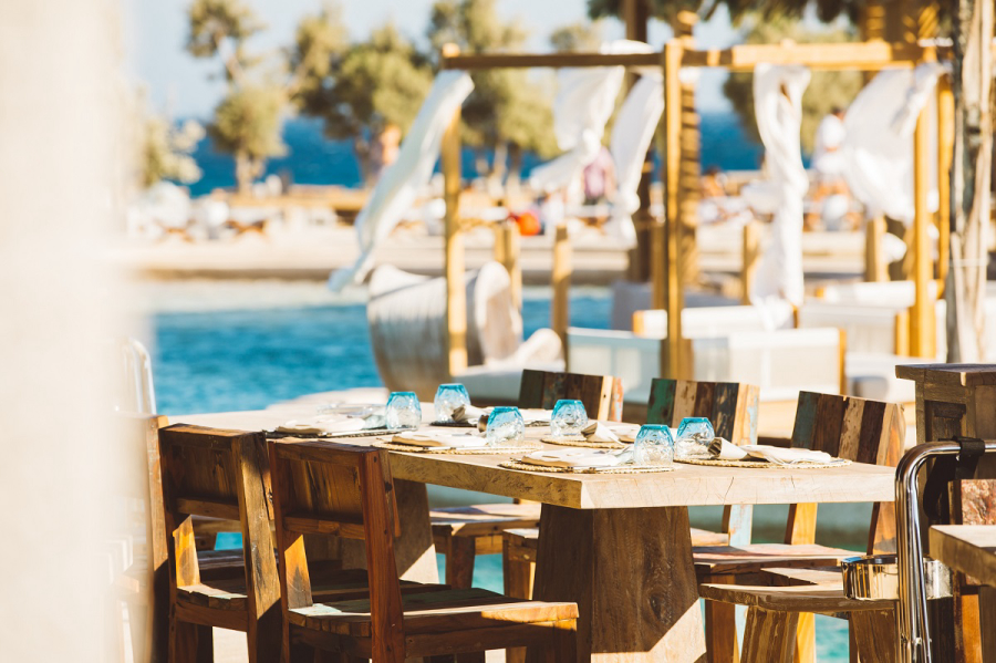 SantAnna: A seemingly effortless elegant natural venue featuring understated luxury and privacy