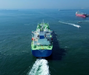 PascoGas: &Pi;&alpha;&rho;ά&gamma;&gamma;&epsilon;&iota;&lambda;&epsilon; &delta;ύ&omicron; &nu;&epsilon;ό&tau;&epsilon;&upsilon;&kappa;&tau;&alpha; &pi;&omicron;&lambda;ύ &mu;&epsilon;&gamma;ά&lambda;&alpha; &pi;&lambda;&omicron;ί&alpha; &mu;&epsilon;&tau;&alpha;&phi;&omicron;&rho;ά&sigmaf; &alpha;&mu;&mu;&omega;&nu;ί&alpha;&sigmaf; (VLACs)