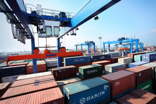 &Kappa;&alpha;&theta;&alpha;&rho;έ&sigmaf; ά&mu;&epsilon;&sigma;&epsilon;&sigmaf; &epsilon;&pi;&epsilon;&nu;&delta;ύ&sigma;&epsilon;&iota;&sigmaf; 677 &epsilon;&kappa;&alpha;&tau;. &epsilon;&upsilon;&rho;ώ &alpha;&pi;ό &tau;&eta;&nu; &Kappa;ί&nu;&alpha; &tau;&eta; &epsilon;&pi;&tau;&alpha;&epsilon;&tau;ί&alpha; 2010-2017