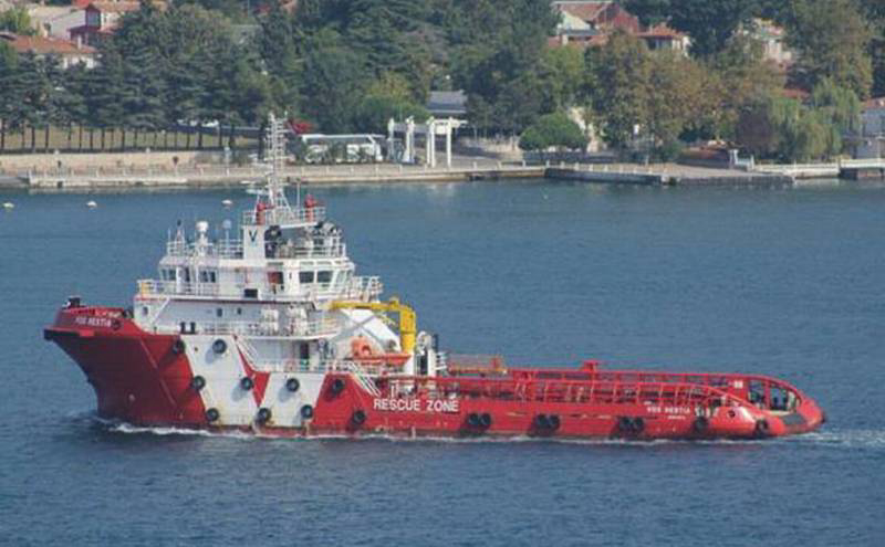 Lemos brothers donate to Save the Children vessel