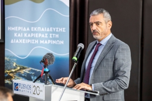 LAMDA Flisvos Marina: &Mu;&epsilon; &epsilon;&pi;&iota;&tau;&upsilon;&chi;ί&alpha; &omicron;&lambda;&omicron;&kappa;&lambda;&eta;&rho;ώ&theta;&eta;&kappa;&epsilon; &eta; 1&eta; &Eta;&mu;&epsilon;&rho;ί&delta;&alpha; &Epsilon;&kappa;&pi;&alpha;ί&delta;&epsilon;&upsilon;&sigma;&eta;&sigmaf; &kappa;&alpha;&iota; &Kappa;&alpha;&rho;&iota;έ&rho;&alpha;&sigmaf; &sigma;&tau;&eta; &Delta;&iota;&alpha;&chi;&epsilon;ί&rho;&iota;&sigma;&eta; &Mu;&alpha;&rho;&iota;&nu;ώ&nu;