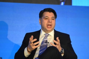 &Omicron; &Pi;&rho;έ&sigma;&beta;&eta;&sigmaf; &tau;&omega;&nu; &Eta;&Pi;&Alpha;, &kappa;. &Tau;&zeta;&omicron;&rho;&tau;&zeta; &Tau;&sigma;&omicron;ύ&nu;&eta;&sigmaf;, &sigma;&tau;&omicron; 1&omicron; &Sigma;&upsilon;&nu;έ&delta;&rho;&iota;&omicron; &tau;&eta;&sigmaf; Έ&nu;&omega;&sigma;&eta;&sigmaf; &Epsilon;&lambda;&lambda;&eta;&nu;&iota;&kappa;ώ&nu; &Nu;&alpha;&upsilon;&pi;&eta;&gamma;&epsilon;ί&omega;&nu; (&Epsilon;&Epsilon;&Nu;)/Eurokinissi 