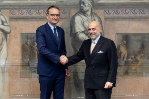 &Eta; &epsilon;&pi;&epsilon;&nu;&delta;&upsilon;&tau;&iota;&kappa;ή &sigma;&upsilon;&mu;&phi;&omega;&nu;ί&alpha; &tau;&eta;&sigmaf; RINA S.p.A. &kappa;&alpha;&iota; &tau;&eta;&sigmaf; Fondo Italiano d'Investimento έ&kappa;&lambda;&epsilon;&iota;&sigma;&epsilon; &mu;&epsilon; &epsilon;&pi;&iota;&tau;&upsilon;&chi;ί&alpha;