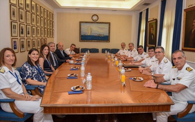 &Pi;&rho;&omicron;&sigma;&phi;&omicron;&rho;ά &alpha;&pi;ό &Sigma;&Upsilon;&Nu;-&Epsilon;&Nu;&Omega;&Sigma;&Iota;&Sigma; &sigma;&tau;&omicron; &Gamma;&Epsilon;&Nu; - &Delta;&omega;&rho;&epsilon;ά &iota;&alpha;&tau;&rho;&iota;&kappa;&omicron;ύ &epsilon;&xi;&omicron;&pi;&lambda;&iota;&sigma;&mu;&omicron;ύ &sigma;&tau;&omicron; &Pi;.&Nu;.