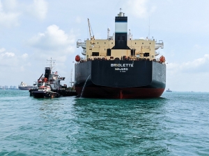 Performance Shipping: &Pi;&alpha;&rho;&alpha;&gamma;&gamma;&epsilon;&lambda;ί&alpha; &delta;ύ&omicron; &nu;&epsilon;ό&tau;&epsilon;&upsilon;&kappa;&tau;&omega;&nu; &delta;&epsilon;&xi;&alpha;&mu;&epsilon;&nu;ό&pi;&lambda;&omicron;&iota;&omega;&nu; &delta;&iota;&pi;&lambda;&omicron;ύ &kappa;&alpha;ύ&sigma;&iota;&mu;&omicron;&upsilon;