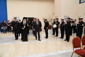 &Tau;&iota;&mu;&eta;&tau;&iota;&kappa;έ&sigmaf; &delta;&iota;&alpha;&kappa;&rho;ί&sigma;&epsilon;&iota;&sigmaf; &sigma;&epsilon; &sigma;&tau;&epsilon;&lambda;έ&chi;&eta; &tau;&omicron;&upsilon; &Lambda;.&Sigma;.-&Epsilon;&Lambda;.&Alpha;&Kappa;&Tau;. &gamma;&iota;&alpha; &tau;&eta;&nu; &pi;&rho;&omicron;&sigma;&phi;&omicron;&rho;ά &tau;&omicron;&upsilon;&sigmaf; &alpha;&pi;&omicron;&nu;&epsilon;&mu;ή&theta;&eta;&kappa;&alpha;&nu; &kappa;&alpha;&tau;ά &tau;&eta;&nu; &kappa;&omicron;&pi;ή &tau;&eta;&sigmaf; &pi;ί&tau;&alpha;&sigmaf; &tau;&omicron;&upsilon; &Upsilon;&pi;&omicron;&upsilon;&rho;&gamma;&epsilon;ί&omicron;&upsilon; &Nu;&alpha;&upsilon;&tau;&iota;&lambda;ί&alpha;&sigmaf; &kappa;&alpha;&iota; &Nu;&eta;&sigma;&iota;&omega;&tau;&iota;&kappa;ή&sigmaf; &Pi;&omicron;&lambda;&iota;&tau;&iota;&kappa;ή&sigmaf;