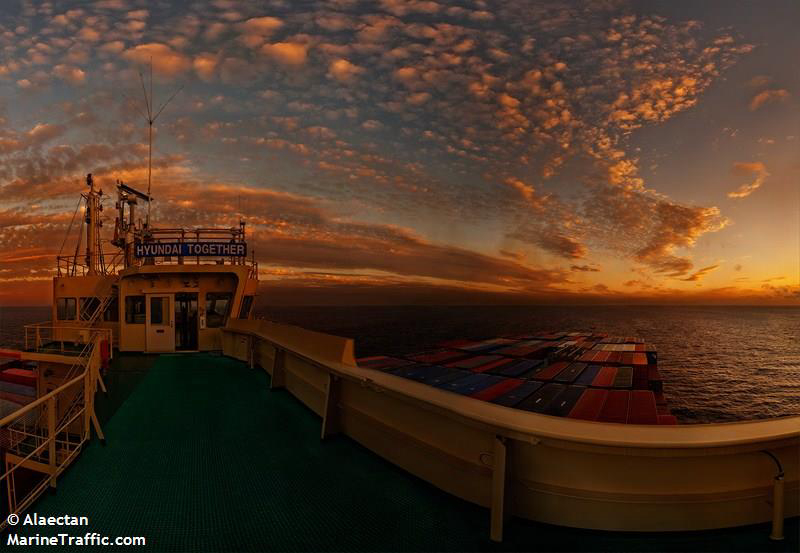 &Sigma;&upsilon;&mu;&phi;&omega;&nu;ί&alpha; &mu;&epsilon; &pi;&rho;&omicron;&omicron;&pi;&tau;&iota;&kappa;έ&sigmaf; &gamma;&iota;&alpha; &tau;&eta;&nu; Danaos