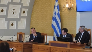 &Iota;&omega;ά&nu;&nu;&eta;&sigmaf; &Pi;&alpha;&pi;&pi;ά&sigmaf;: &Delta;&epsilon;&delta;&omicron;&mu;έ&nu;&eta; &kappa;&alpha;&iota; &xi;&epsilon;&kappa;ά&theta;&alpha;&rho;&eta; &eta; &theta;έ&sigma;&eta; &mu;&alpha;&sigmaf; - &Upsilon;&pi;&omicron;&chi;&rho;έ&omega;&sigma;ή &mu;&alpha;&sigmaf; &epsilon;ί&nu;&alpha;&iota; &nu;&alpha; &phi;&upsilon;&lambda;ά&mu;&epsilon; &tau;&alpha; &sigma;ύ&nu;&omicron;&rho;&alpha; &tau;&eta;&sigmaf; &Epsilon;&lambda;&lambda;ά&delta;&alpha;&sigmaf; &kappa;&alpha;&iota; &tau;&eta;&sigmaf; &Epsilon;&upsilon;&rho;ώ&pi;&eta;&sigmaf;