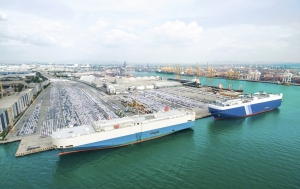 &Nu;&alpha; &sigma;&upsilon;&nu;&epsilon;&chi;ί&sigma;&omicron;&upsilon;&nu; &nu;&alpha; &sigma;&upsilon;&mu;&pi;&rho;ά&tau;&tau;&omicron;&upsilon;&nu;  &omicron;&iota; &epsilon;&tau;&alpha;&iota;&rho;&epsilon;ί&epsilon;&sigmaf; Liner  &lambda;έ&epsilon;&iota; &eta;  &Epsilon;&upsilon;&rho;&omega;&pi;&alpha;ϊ&kappa;ή &Epsilon;&pi;&iota;&tau;&rho;&omicron;&pi;ή