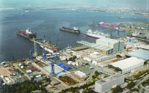 &laquo;&Eta; &pi;&rho;&omicron;&sigma;&tau;&alpha;&sigma;ί&alpha; &tau;&omega;&nu; &epsilon;&rho;&gamma;&alpha;&zeta;&omicron;&mu;έ&nu;&omega;&nu;, &alpha;&nu;&alpha;&gamma;&kappa;&alpha;ί&alpha; &pi;&rho;&omicron;ϋ&pi;ό&theta;&epsilon;&sigma;&eta; &gamma;&iota;&alpha; &tau;&eta;&nu; &alpha;&nu;ά&pi;&tau;&upsilon;&xi;&eta; &tau;&eta;&sigmaf; &nu;&alpha;&upsilon;&pi;&eta;&gamma;&iota;&kappa;ή&sigmaf; &beta;&iota;&omicron;&mu;&eta;&chi;&alpha;&nu;ί&alpha;&sigmaf;&raquo;