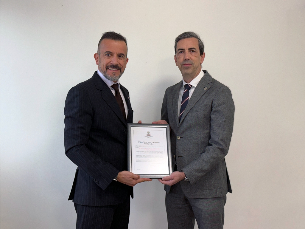 Left to right, Konstantinos Stampedakis (ERMA) and Vassilios Dimoulas (BV). 