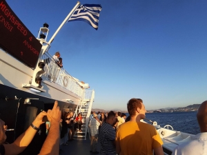 &Upsilon;&pi;. &Nu;&alpha;&upsilon;&tau;&iota;&lambda;ί&alpha;&sigmaf;: &Tau;έ&lambda;&eta; &Iota;&alpha;&nu;&omicron;&upsilon;&alpha;&rho;ί&omicron;&upsilon; &tau;&omicron; &nu;&omicron;&mu;&omicron;&sigma;&chi;έ&delta;&iota;&omicron; &gamma;&iota;&alpha; &tau;&eta;&nu; &alpha;&kappa;&tau;&omicron;&pi;&lambda;&omicron;ΐ&alpha;