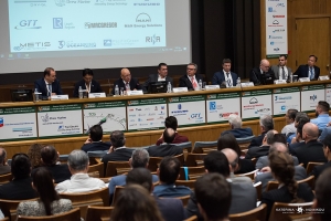 &Tau;&alpha; &epsilon;&pi;&iota;&theta;&upsilon;&mu;&eta;&tau;ά &mu;έ&tau;&rho;&alpha; &pi;&rho;έ&pi;&epsilon;&iota; &nu;&alpha; &epsilon;ί&nu;&alpha;&iota; &kappa;&alpha;&iota; &epsilon;&phi;&iota;&kappa;&tau;ά &gamma;&iota;&alpha; &tau;&eta;&nu; &alpha;&pi;&omicron;&tau;&epsilon;&lambda;&epsilon;&sigma;&mu;&alpha;&tau;&iota;&kappa;ή &alpha;&nu;&tau;&iota;&mu;&epsilon;&tau;ώ&pi;&iota;&sigma;&eta; &tau;&omega;&nu; &epsilon;&kappa;&pi;&omicron;&mu;&pi;ώ&nu; &alpha;&epsilon;&rho;ί&omega;&nu;