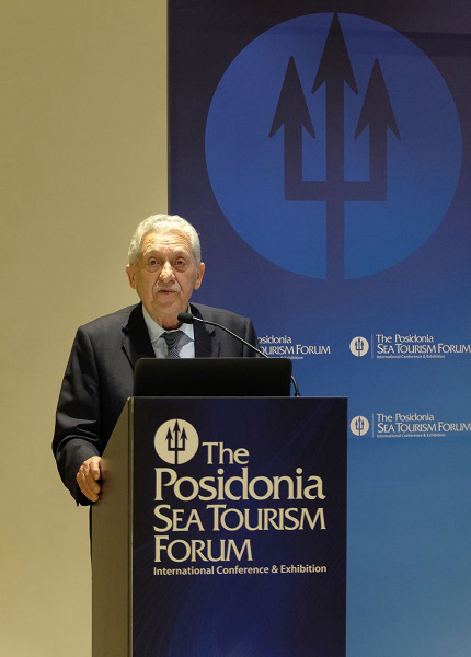 &Phi;ώ&tau;&eta;&sigmaf; &Kappa;&omicron;&upsilon;&beta;έ&lambda;&eta;&sigmaf;: &laquo;&Tau;&rho;&iota;&pi;&lambda;&alpha;&sigma;&iota;ά&sigma;&theta;&eta;&kappa;&alpha;&nu; &omicron;&iota; &pi;ό&rho;&omicron;&iota; &gamma;&iota;&alpha; έ&rho;&gamma;&alpha; &sigma;&epsilon; &lambda;&iota;&mu;ά&nu;&iota;&alpha;&raquo;