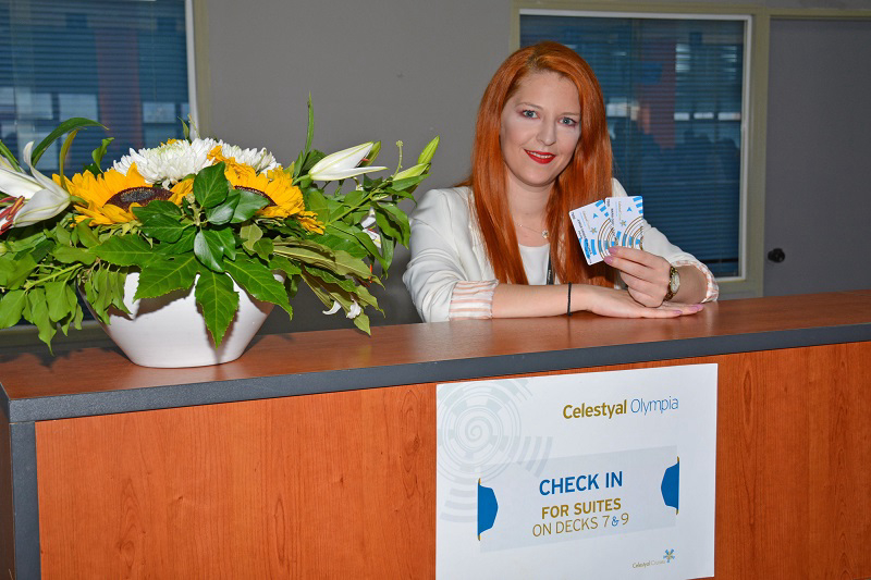 &Eta; &epsilon;&lambda;&lambda;&eta;&nu;&iota;&kappa;ή &kappa;&rho;&omicron;&upsilon;&alpha;&zeta;&iota;έ&rho;&alpha; &xi;&epsilon;&kappa;&iota;&nu;ά &phi;έ&tau;&omicron;&sigmaf; &sigma;&tau;&iota;&sigmaf; 15 &Mu;&alpha;&rho;&tau;ί&omicron;&upsilon;!