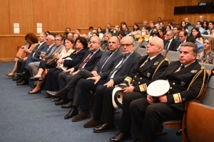 &Omicron; &nu;&alpha;&upsilon;&tau;&iota;&lambda;&iota;&alpha;&kappa;ό&sigmaf; &tau;&omicron;&mu;έ&alpha;&sigmaf; &alpha;&pi;&omicron;&tau;έ&lambda;&epsilon;&sigma;&epsilon;, &alpha;&pi;&omicron;&tau;&epsilon;&lambda;&epsilon;ί &pi;&eta;&gamma;ή &alpha;&nu;ά&pi;&tau;&upsilon;&xi;&eta;&sigmaf; &gamma;&iota;&alpha; &tau;&eta;&nu; &chi;ώ&rho;&alpha; &mu;&alpha;&sigmaf;.