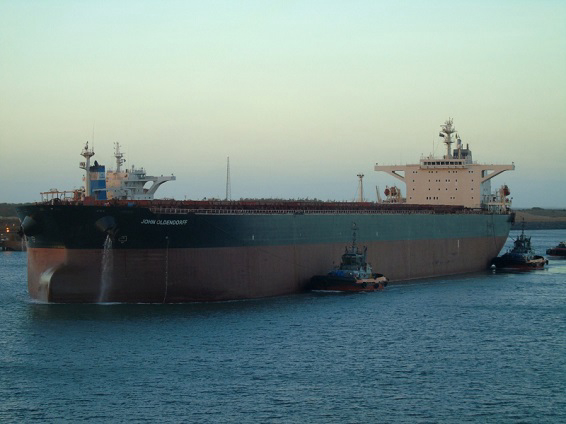 H Oldredorff &pi;&alpha;&rho;έ&lambda;&alpha;&beta;&epsilon; 5 ecoships