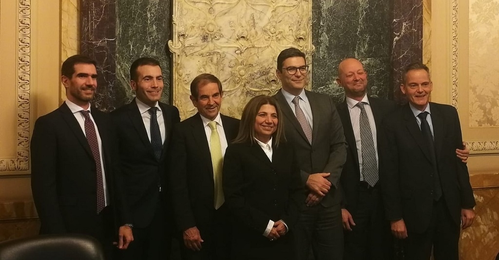 EASTMED- POSEIDON: &Omicron;&iota; &Mu;έ&tau;&omicron;&chi;&omicron;&iota; &epsilon;&pi;&epsilon;&nu;&delta;ύ&omicron;&upsilon;&nu; &mu;&epsilon; &sigma;&tau;ό&chi;&omicron; &tau;&eta;&nu; &omicron;&lambda;&omicron;&kappa;&lambda;ή&rho;&omega;&sigma;&eta; &tau;&eta;&sigmaf; &phi;ά&sigma;&eta;&sigmaf; &alpha;&nu;ά&pi;&tau;&upsilon;&xi;&eta;&sigmaf; &tau;&omicron;&upsilon; έ&rho;&gamma;&omicron;&upsilon; &kappa;&alpha;&iota; &tau;&eta;&nu; &lambda;ή&psi;&eta; &tau;&eta;&sigmaf; &Tau;&epsilon;&lambda;&iota;&kappa;ή&sigmaf; &Epsilon;&pi;&epsilon;&nu;&delta;&upsilon;&tau;&iota;&kappa;ή&sigmaf; &Alpha;&pi;ό&phi;&alpha;&sigma;&eta;&sigmaf; &epsilon;&nu;&tau;ό&sigmaf; &tau;&eta;&sigmaf; &delta;&iota;&epsilon;&tau;ί&alpha;&sigmaf;.