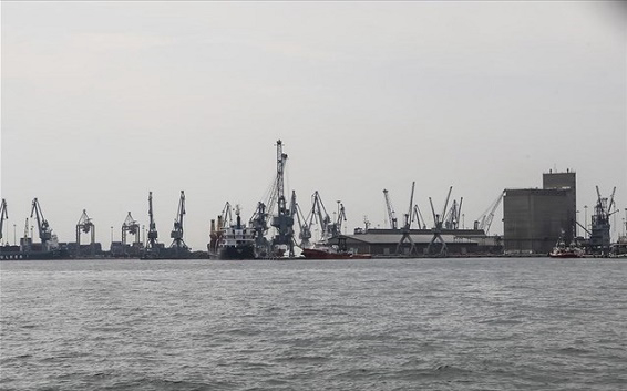 &Omicron;&Lambda;&Theta;: &Alpha;ύ&xi;&eta;&sigma;&eta; &kappa;&alpha;&tau;ά 5,5\% &sigma;&tau;&eta; &delta;&iota;&alpha;&kappa;ί&nu;&eta;&sigma;&eta;  &epsilon;&mu;&pi;&omicron;&rho;&epsilon;&upsilon;&mu;ά&tau;&omega;&nu;