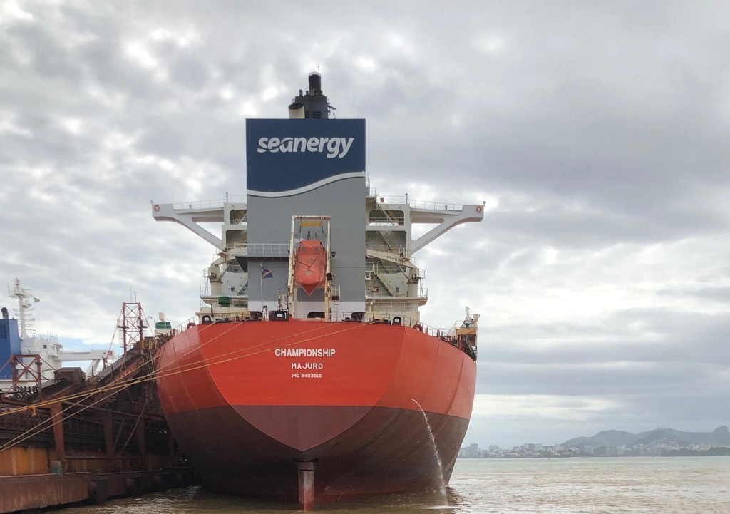 Seanergy Maritime: &Eta; &Pi;&rho;ώ&tau;&eta; &Epsilon;&lambda;&lambda;&eta;&nu;&iota;&kappa;ή &Nu;&alpha;&upsilon;&tau;&iota;&lambda;&iota;&alpha;&kappa;ή &Epsilon;&tau;&alpha;&iota;&rho;&epsilon;ί&alpha; &pi;&omicron;&upsilon; &Sigma;&upsilon;&mu;&mu;&epsilon;&tau;έ&chi;&epsilon;&iota; &sigma;&tau;&omicron; &Pi;&rho;ό&gamma;&rho;&alpha;&mu;&mu;&alpha; SAFeCRAFT
