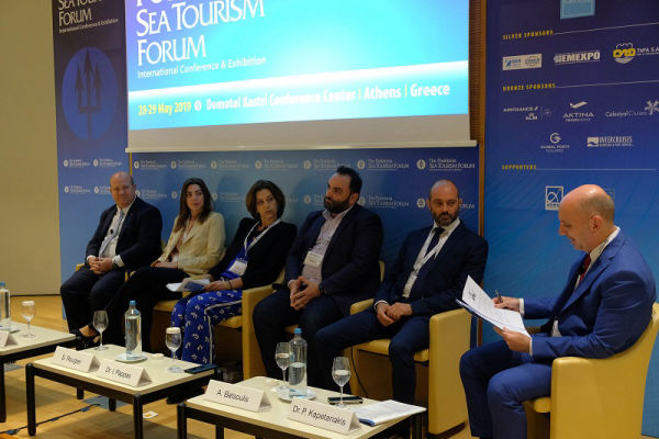 Posidonia Sea Tourism Forum 2019: &Sigma;&upsilon;&nu;&epsilon;&rho;&gamma;&alpha;&sigma;ί&alpha; &gamma;&iota;&alpha; &tau;&eta; &Beta;&iota;ώ&sigma;&iota;&mu;&eta; &Tau;&omicron;&upsilon;&rho;&iota;&sigma;&tau;&iota;&kappa;ή &Alpha;&nu;ά&pi;&tau;&upsilon;&xi;&eta; &mu;&epsilon; &tau;&eta;&nu; &upsilon;&pi;&omicron;&gamma;&rho;&alpha;&phi;ή &tau;&eta;&sigmaf; CLIA Europe