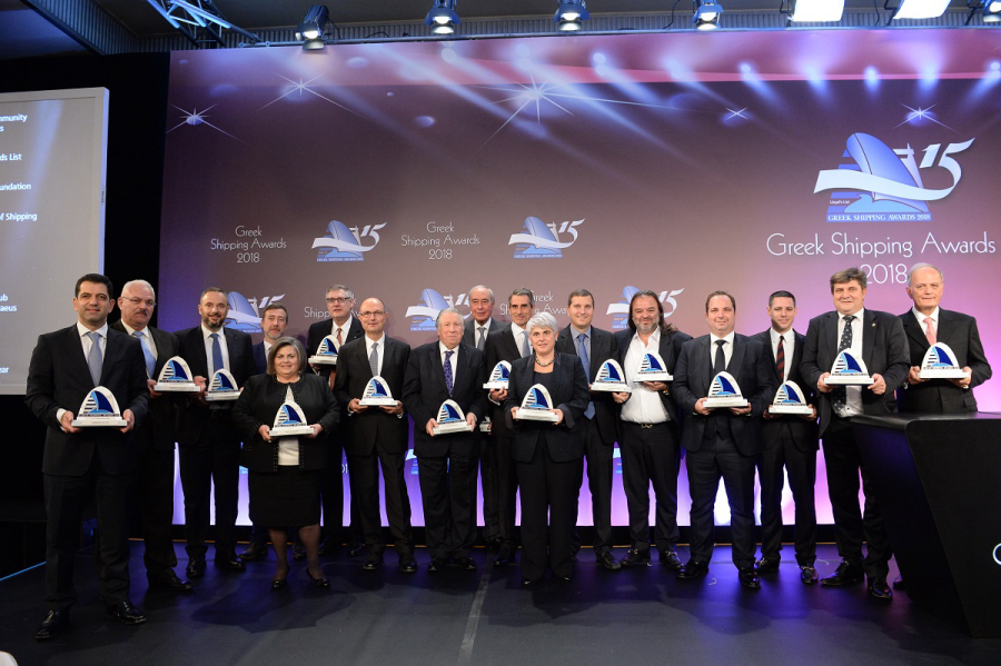 Έ&lambda;&lambda;&eta;&nu;&iota;&kappa;ά &Nu;&alpha;&upsilon;&tau;&iota;&lambda;&iota;&alpha;&kappa;ά &Beta;&rho;&alpha;&beta;&epsilon;ί&alpha; 2018: &Omicron;&Iota; &Nu;&Iota;&Kappa;&Eta;&Tau;&Epsilon;&Sigma;