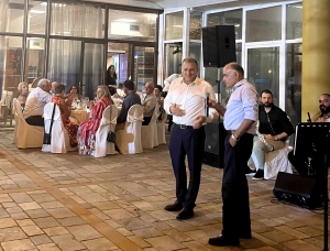 CHIOS MARINE CLUB: &Alpha;&upsilon;&gamma;&omicron;&upsilon;&sigma;&tau;&iota;ά&tau;&iota;&kappa;&eta; &Epsilon;&kappa;&delta;ή&lambda;&omega;&sigma;&eta; &sigma;&tau;&eta; &Chi;ί&omicron;