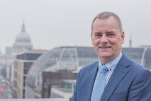 S&oslash;ren H&oslash;ll