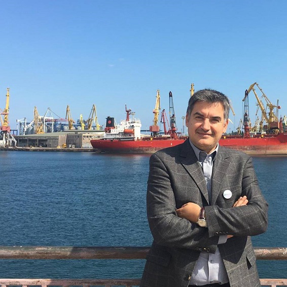 Cruise ports expand activities caring about performance, economic impact and users satisfaction