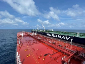 Euronav: &Epsilon;&pi;&epsilon;&nu;&delta;ύ&epsilon;&iota; $1.15 &delta;&iota;&sigma;&epsilon;&kappa;&alpha;&tau;&omicron;&mu;&mu;ύ&rho;&iota;&alpha; &kappa;&alpha;&iota; &epsilon;&xi;&alpha;&gamma;&omicron;&rho;ά&zeta;&epsilon;&iota; &tau;&eta;&nu; CMB.TECH