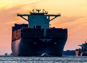 &Mu;&epsilon; &delta;&iota;ά&theta;&epsilon;&sigma;&eta; &mu;&epsilon;&tau;&omicron;&chi;ώ&nu; &eta; Danaos &sigma;&tau;&omicron;&chi;&epsilon;ύ&epsilon;&iota; &sigma;&epsilon; ά&nu;&tau;&lambda;&eta;&sigma;&eta; 63 &epsilon;&kappa;&alpha;&tau; &delta;&omicron;&lambda;