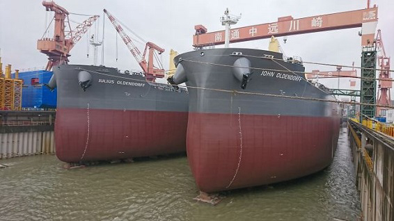 Oldendorff Carriers : &Pi;&alpha;&rho;έ&lambda;&alpha;&beta;&epsilon; &pi;έ&nu;&tau;&epsilon; &nu;&epsilon;ό&tau;&epsilon;&upsilon;&kappa;&tau;&alpha; &pi;&lambda;&omicron;ί&alpha; eco-ships