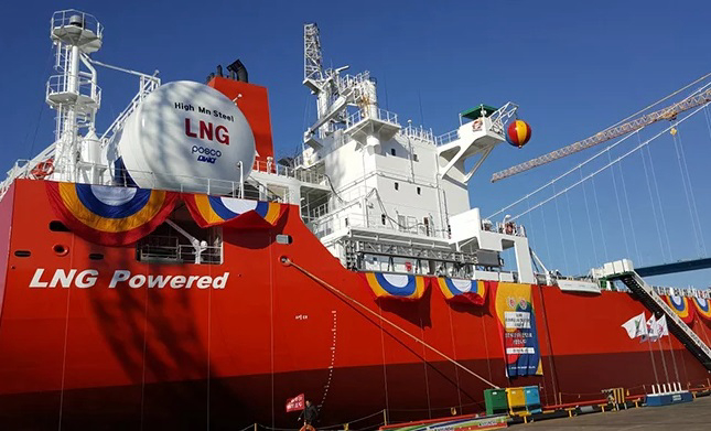 Delivery of World&rsquo;s First LNG-Fuelled Bulk Carrier Announced