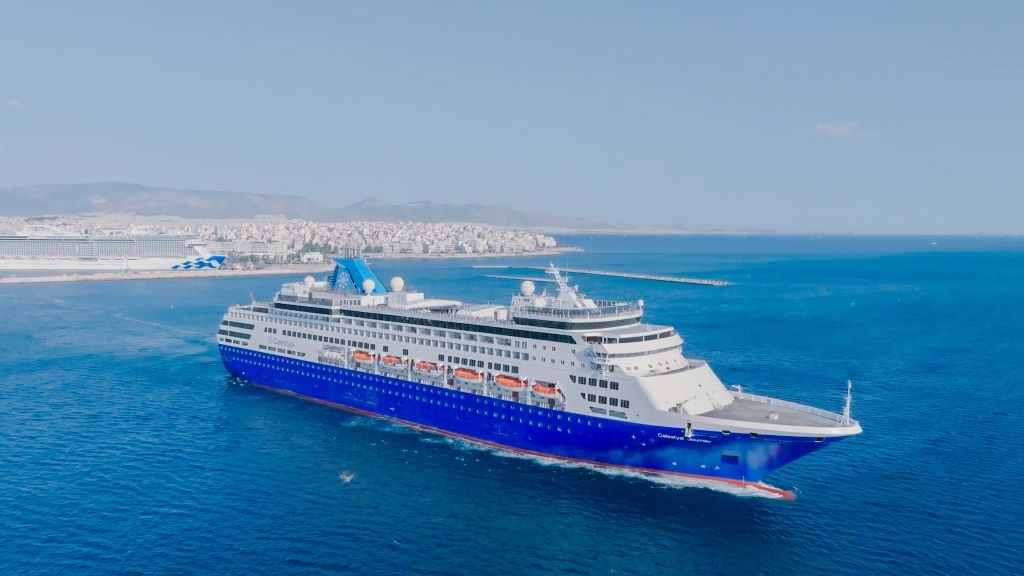 &Tau;&omicron; Celestyal Journey &xi;&epsilon;&kappa;ί&nu;&eta;&sigma;&epsilon; &tau;&omicron; &pi;&alpha;&rho;&theta;&epsilon;&nu;&iota;&kappa;ό &tau;&omicron;&upsilon; &tau;&alpha;&xi;ί&delta;&iota; &sigma;&tau;&omicron; &Alpha;&iota;&gamma;&alpha;ί&omicron;