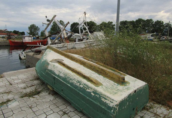 &Nu;&epsilon;&kappa;&rho;&omicron;&tau;&alpha;&phi;&epsilon;ί&omicron; &sigma;&kappa;&alpha;&phi;ώ&nu;: &Mu;&iota;&alpha; &tau;&omicron;&xi;&iota;&kappa;ή &beta;ό&mu;&beta;&alpha; &alpha;&pi;&epsilon;&iota;&lambda;&epsilon;ί &tau;&eta; &delta;&eta;&mu;ό&sigma;&iota;&alpha; &upsilon;&gamma;&epsilon;ί&alpha;