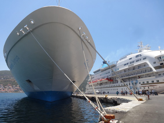 Celestyal Cruises Announces Its Collaboration with AuraPortal