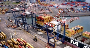 &Kappa;ί&nu;&alpha; : &Epsilon;&pi;&epsilon;&nu;&delta;ύ&epsilon;&iota; &delta;&upsilon;&nu;&alpha;&mu;&iota;&kappa;ά &sigma;&epsilon; &lambda;&iota;&mu;&epsilon;&nu;&iota;&kappa;έ&sigmaf; &upsilon;&pi;&omicron;&delta;&omicron;&mu;έ&sigmaf; &sigma;&epsilon; &Alpha;&sigma;ί&alpha; &kappa;&alpha;&iota; &Epsilon;&upsilon;&rho;ώ&pi;&eta;