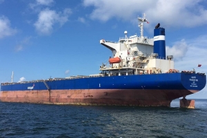 H Essar &epsilon;&gamma;&kappa;&alpha;&theta;&iota;&sigma;&tau;ά scrubbers &sigma;&epsilon; &tau;έ&sigma;&sigma;&epsilon;&rho;&alpha; &pi;&lambda;&omicron;ί&alpha; &tau;&eta;&sigmaf;