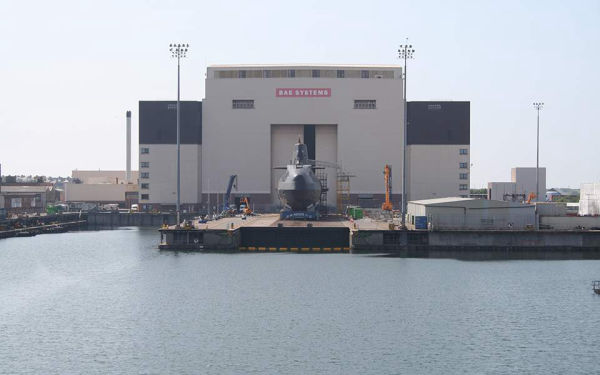 &Epsilon;&kappa;&kappa;&epsilon;&nu;ώ&nu;&epsilon;&tau;&alpha;&iota; &nu;&alpha;&upsilon;&pi;&eta;&gamma;&epsilon;ί&omicron; &sigma;&tau;&eta; &Beta;&rho;&epsilon;&tau;&alpha;&nu;ί&alpha; έ&pi;&epsilon;&iota;&tau;&alpha; &alpha;&pi;ό &alpha;&nu;&alpha;&phi;&omicron;&rho;ά &gamma;&iota;&alpha; &beta;ό&mu;&beta;&alpha; &sigma;&epsilon; &pi;&upsilon;&rho;&eta;&nu;&iota;&kappa;ό &upsilon;&pi;&omicron;&beta;&rho;ύ&chi;&iota;&omicron;