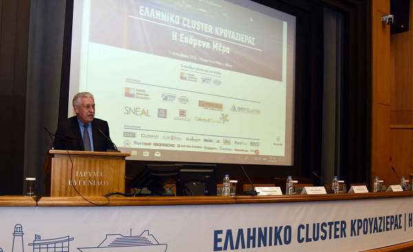 &Phi;. &Kappa;&omicron;&upsilon;&beta;έ&lambda;&eta;&sigmaf;: &Eta; &kappa;&rho;&omicron;&upsilon;&alpha;&zeta;&iota;έ&rho;&alpha; &alpha;&pi;&omicron;&tau;&epsilon;&lambda;&epsilon;ί έ&nu;&alpha;&nu; &alpha;&pi;ό &tau;&omicron;&upsilon;&sigmaf; &kappa;&rho;ί&sigma;&iota;&mu;&omicron;&upsilon;&sigmaf; &pi;&upsilon;&lambda;ώ&nu;&epsilon;&sigmaf; &tau;&omicron;&upsilon; &epsilon;&lambda;&lambda;&eta;&nu;&iota;&kappa;&omicron;ύ &tau;&omicron;&upsilon;&rho;&iota;&sigma;&mu;&omicron;ύ