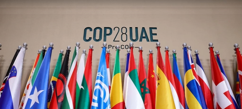 &Pi;&alpha;&rho;&omicron;&upsilon;&sigma;ί&alpha; &tau;&omicron;&upsilon; &Pi;&rho;&omega;&theta;&upsilon;&pi;&omicron;&upsilon;&rho;&gamma;&omicron;ύ &kappa;. &Kappa;&upsilon;&rho;&iota;ά&kappa;&omicron;&upsilon; &Mu;&eta;&tau;&sigma;&omicron;&tau;ά&kappa;&eta;  &eta; &sigma;&upsilon;&mu;&mu;&epsilon;&tau;&omicron;&chi;ή &tau;&eta;&sigmaf; &Epsilon;&lambda;&lambda;ά&delta;&alpha;&sigmaf; &sigma;&tau;&eta;&nu; COP28 - &Omicron;&iota; &theta;έ&sigma;&epsilon;&iota;&sigmaf; &tau;&eta;&sigmaf; &chi;ώ&rho;&alpha;&sigmaf; &mu;&alpha;&sigmaf;