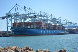 &Pi;&epsilon;&rho;&alpha;&iota;&tau;έ&rho;&omega; ά&nu;&omicron;&delta;&omicron; &tau;&eta;&sigmaf; &alpha;&gamma;&omicron;&rho;ά&sigmaf; &tau;&omega;&nu; containerships &tau;&omicron; 2020 &beta;&lambda;έ&pi;&epsilon;&iota; &kappa;&alpha;&iota; &omicron; &Gamma;. &Kappa;&omicron;ύ&sigma;&tau;&alpha;&sigmaf;