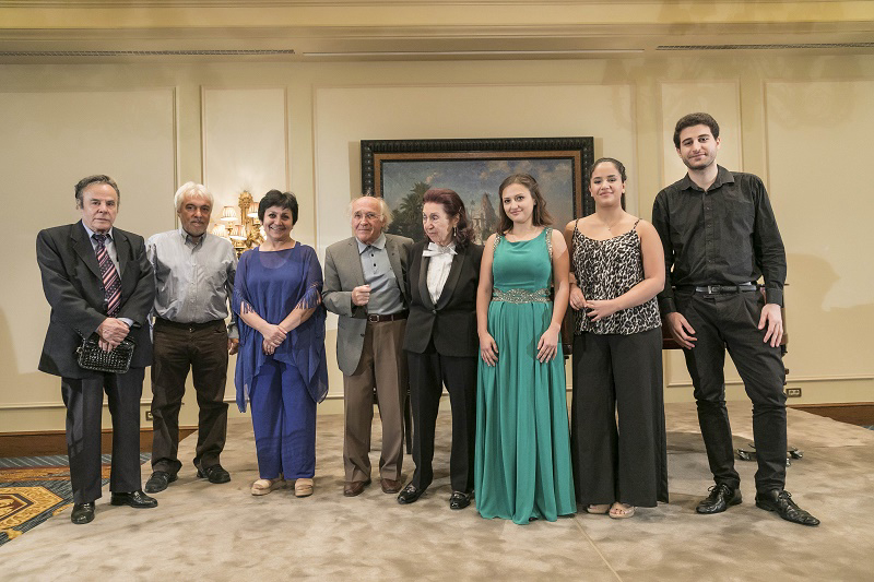 &Delta;&Iota;&Epsilon;&Xi;&Alpha;&Gamma;&Omega;&Gamma;&Eta; 3&omicron;&upsilon; &Pi;&Alpha;&Nu;&Epsilon;&Lambda;&Lambda;&Eta;&Nu;&Iota;&Omicron;&Upsilon; &Delta;&Iota;&Alpha;&Gamma;&Omega;&Nu;&Iota;&Sigma;&Mu;&Omicron;&Upsilon; &Beta;&Iota;&Omicron;&Lambda;&Iota;&Omicron;&Upsilon;