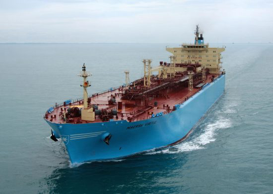 Maersk Product Tankers: &Omicron;&lambda;&omicron;&kappa;&lambda;&eta;&rho;ώ&nu;&epsilon;&tau;&alpha;&iota; &eta; &pi;&alpha;&rho;&alpha;&gamma;&gamma;&epsilon;&lambda;ί&alpha; &tau;&omega;&nu; 10 product tankers &tau;ύ&pi;&omicron;&upsilon; LR2.