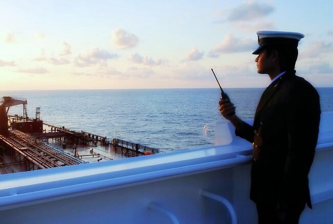 Why you should want your seafarers to be active on social media