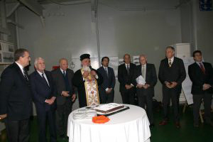 &Gamma;&iota;ώ&rho;&gamma;&omicron;&sigmaf; &Pi;&alpha;&tau;έ&rho;&alpha;&sigmaf;: &Eta; &Epsilon;&lambda;&lambda;&eta;&nu;&iota;&kappa;ή &Epsilon;&mu;&pi;&omicron;&rho;&iota;&kappa;ή &Nu;&alpha;&upsilon;&tau;&iota;&lambda;ί&alpha; έ&chi;&epsilon;&iota; &tau;&alpha; &theta;&epsilon;&mu;έ&lambda;&iota;&alpha; &tau;&eta;&sigmaf; &sigma;&tau;&omicron; &alpha;&nu;&theta;&rho;ώ&pi;&iota;&nu;&omicron; &delta;&upsilon;&nu;&alpha;&mu;&iota;&kappa;ό