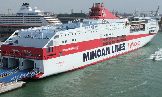 MYKONOS PALACE - &Tau;&omicron; &pi;&rho;ώ&tau;&omicron; &omicron;&iota;&kappa;&omicron;&lambda;&omicron;&gamma;&iota;&kappa;ό &kappa;&alpha;&iota; &phi;&iota;&lambda;&iota;&kappa;ό &pi;&rho;&omicron;&sigmaf; &tau;&omicron; &pi;&epsilon;&rho;&iota;&beta;ά&lambda;&lambda;&omicron;&nu; &pi;&lambda;&omicron;ί&omicron; &sigma;&tau;&eta;&nu; &epsilon;&lambda;&lambda;&eta;&nu;&iota;&kappa;ή &epsilon;&pi;&iota;&beta;&alpha;&tau;&eta;&gamma;ό &nu;&alpha;&upsilon;&tau;&iota;&lambda;ί&alpha;