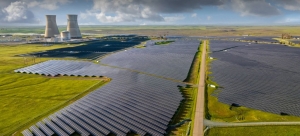 COP28: 117 &chi;ώ&rho;&epsilon;&sigmaf; &sigma;&upsilon;&mu;&phi;ώ&nu;&eta;&sigma;&alpha;&nu; &nu;&alpha; &tau;&rho;&iota;&pi;&lambda;&alpha;&sigma;&iota;ά&sigma;&omicron;&upsilon;&nu; &tau;&eta;&nu; &pi;&alpha;&gamma;&kappa;ό&sigma;&mu;&iota;&alpha; &iota;&kappa;&alpha;&nu;ό&tau;&eta;&tau;&alpha; &alpha;&nu;&alpha;&nu;&epsilon;ώ&sigma;&iota;&mu;&omega;&nu; &pi;&eta;&gamma;ώ&nu; &epsilon;&nu;έ&rho;&gamma;&epsilon;&iota;&alpha;&sigmaf; έ&omega;&sigmaf; &tau;&omicron; 2030