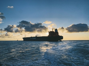 Torm: &Epsilon;&nu;&iota;&sigma;&chi;ύ&epsilon;&iota; &tau;&omicron;&nu; &sigma;&tau;ό&lambda;&omicron; &tau;&eta;&sigmaf; &mu;&epsilon; &omicron;&kappa;&tau;ώ &pi;&lambda;&omicron;ί&alpha; έ&nu;&alpha;&nu;&tau;&iota; $399 &epsilon;&kappa;&alpha;&tau;&omicron;&mu;&mu;&upsilon;&rho;ί&omega;&nu;